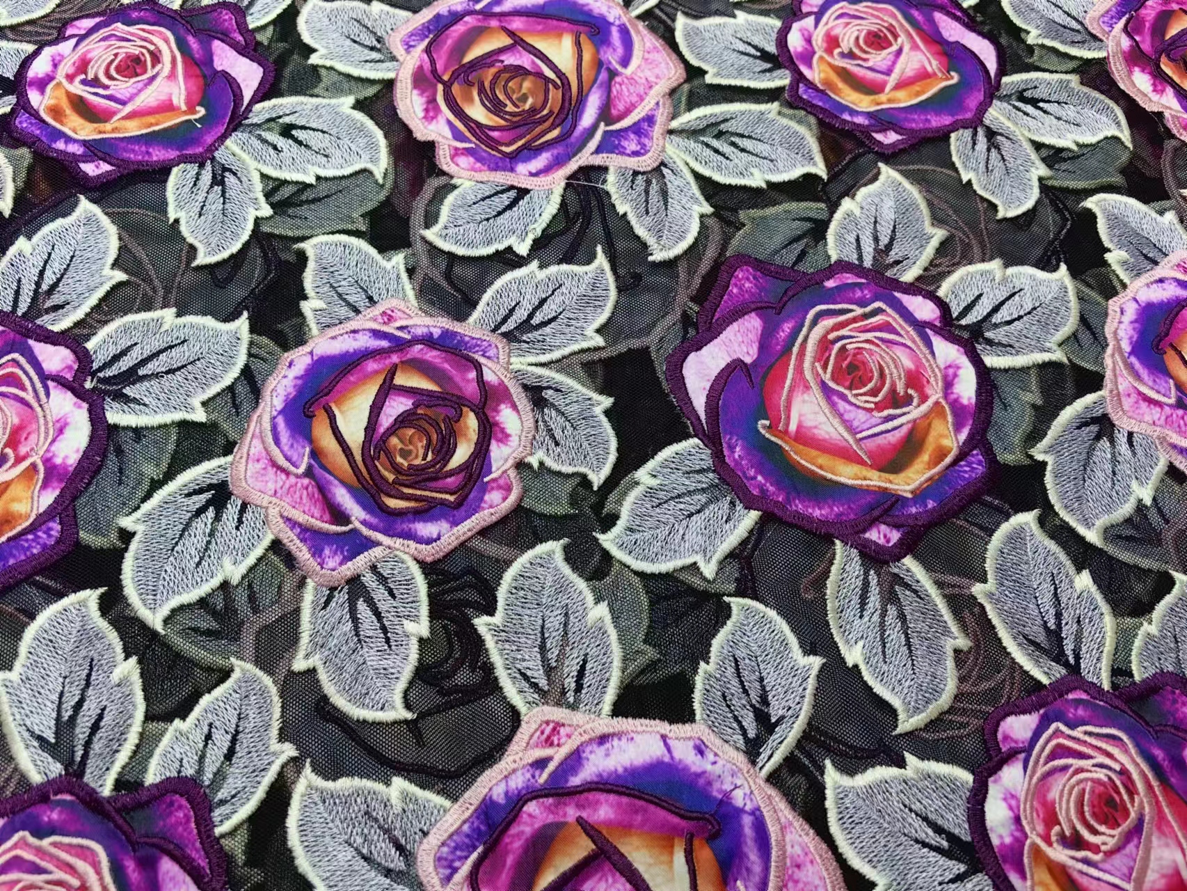 Bordado matizado satin 